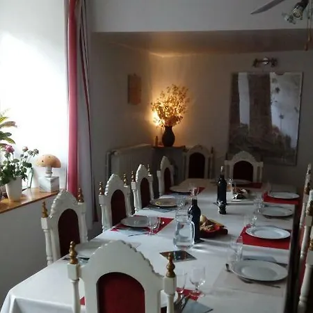 Bed & Breakfast Au Coeur De D'hotes 3*